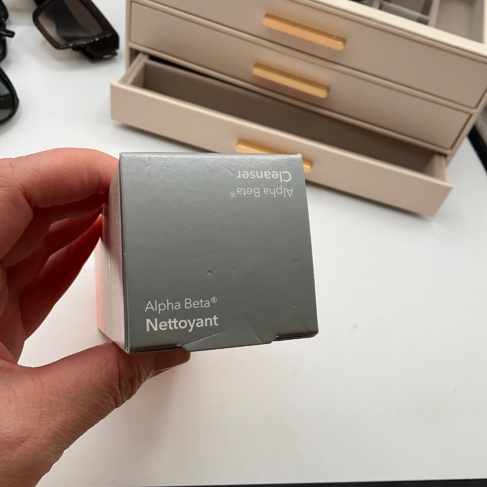 NEW Dr. Dennis Gross Alpha Beta AHA/BHA Daily Cleansing Gel - Picture 7 of 7